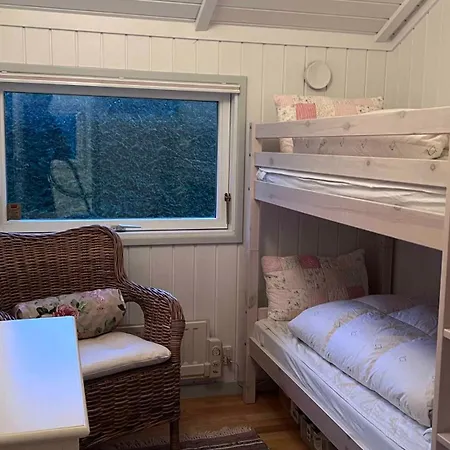 Super Cozy In Marielyst بيت للعطل