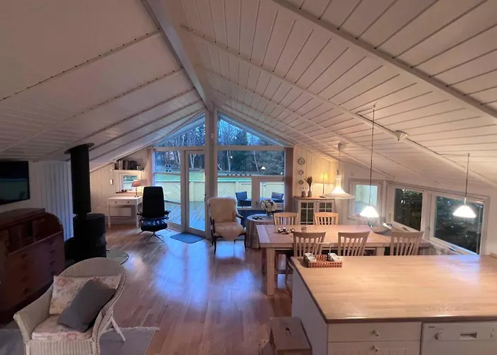 Super Cozy In Marielyst Vakantiehuis Bøtø By