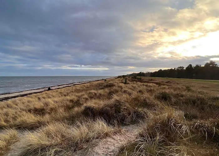 Super Cozy In Marielyst Vakantiehuis Bøtø By